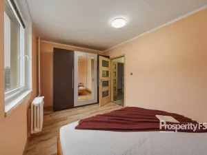 Prodej bytu 4+1, Ústí nad Labem - Všebořice, Spartakiádní, 84 m2