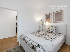 Pronájem bytu 2+kk, Vestec, U Strouhy, 41 m2
