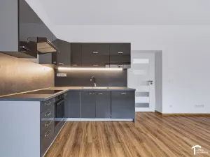Pronájem bytu 2+kk, Pardubice - Zelené Předměstí, Češkova, 48 m2