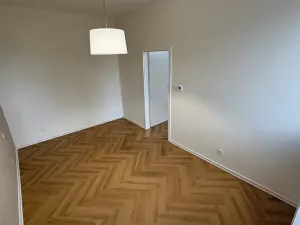 Prodej kanceláře, Praha - Nusle, Nad studánkou, 38 m2