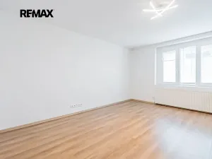 Prodej rodinného domu, Svinařov, Za Křenovkou, 160 m2
