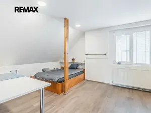Prodej rodinného domu, Svinařov, Za Křenovkou, 160 m2