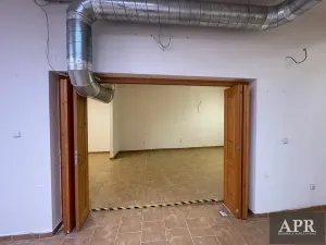 Pronájem obchodního prostoru, Hluk, Hlavní, 200 m2