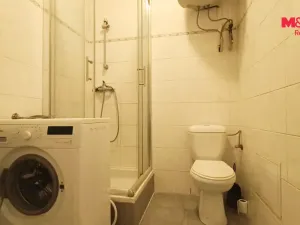 Pronájem bytu 1+1, Roztoky, 19 m2