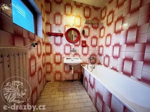 Dražba vícegeneračního domu, Krouna, 259 m2