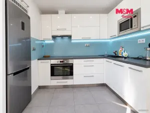 Pronájem bytu 1+kk, Praha - Chodov, Dědinova, 46 m2