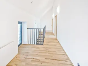 Pronájem vily, Praha, 120 m2