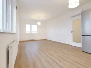 Pronájem bytu 4+kk, Praha - Kbely, Sedlářova, 91 m2