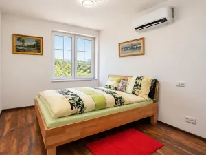 Prodej bytu 4+kk, Průhonice, Na Michovkách II, 96 m2