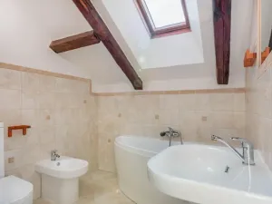 Prodej bytu 2+kk, Praha - Smíchov, Plzeňská, 63 m2