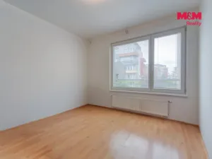 Pronájem bytu 2+kk, Praha, Sazovická, 47 m2
