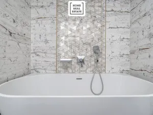 Prodej bytu 2+kk, Karlovy Vary, Šumavská, 75 m2