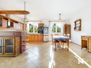 Prodej ubytování, Hrochův Týnec, 356 m2