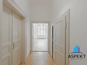 Pronájem bytu 2+1, Praha - Vinohrady, Máchova, 80 m2
