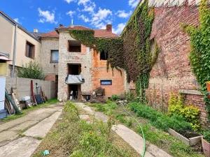 Prodej komerční nemovitosti, Chlumec nad Cidlinou, Klicperovo náměstí, 262 m2