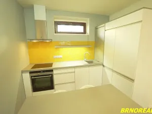 Pronájem bytu 2+kk, Brno, Dvorského, 43 m2