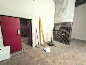 Pronájem obchodního prostoru, Ústí nad Labem, Masarykova, 141 m2