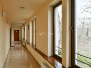Pronájem bytu 2+kk, Praha - Bubeneč, Mlýnská, 87 m2