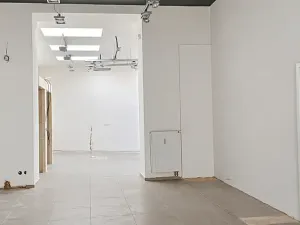 Pronájem obchodního prostoru, Karlovy Vary, Varšavská, 159 m2