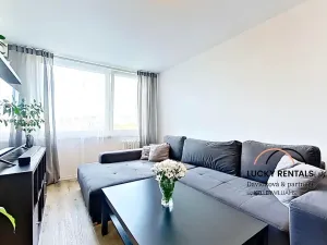 Pronájem bytu 2+kk, Praha - Černý Most, Kpt. Stránského, 43 m2