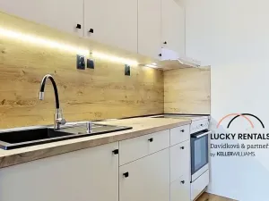 Pronájem bytu 2+kk, Praha - Černý Most, Kpt. Stránského, 43 m2