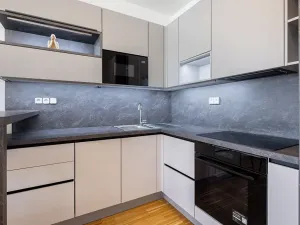 Pronájem bytu 2+kk, Praha - Karlín, Rohanské nábřeží, 60 m2