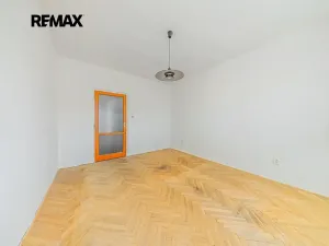 Prodej bytu 2+1, Kladno, Litevská, 57 m2