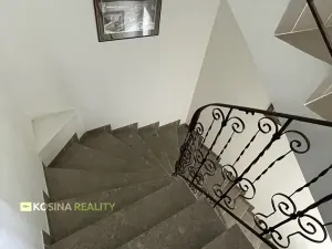 Pronájem bytu 1+1, Karlovy Vary, Závodu míru, 40 m2