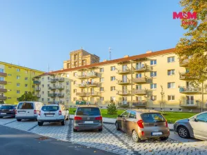Prodej bytu 2+1, Kladno, Petrohradská, 54 m2