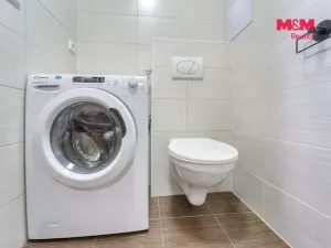 Prodej bytu 2+kk, Praha - Prosek, Vysočanská, 34 m2