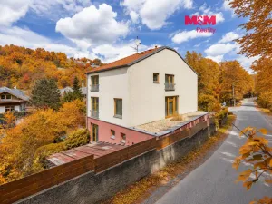 Prodej rodinného domu, Praha - Dejvice, V Šáreckém údolí, 230 m2