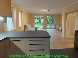 Pronájem bytu 4+kk, Sulice, Slunečná, 88 m2