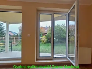 Pronájem bytu 4+kk, Sulice, Slunečná, 88 m2