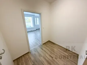 Pronájem bytu 2+kk, Brno, Dusíkova, 44 m2