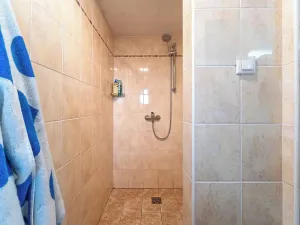 Prodej ubytování, Koryčany, 296 m2