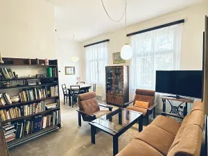 Prodej bytu 2+1, Karlovy Vary, Poděbradská, 56 m2