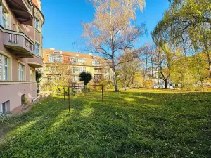 Prodej bytu 2+1, Karlovy Vary, Poděbradská, 56 m2