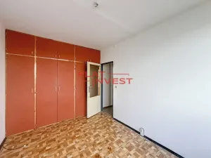 Prodej bytu 3+1, Praha - Kobylisy, Štíbrova, 66 m2
