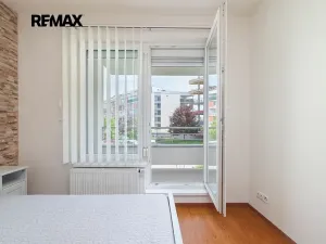 Pronájem bytu 2+kk, Praha - Zličín, Sazovická, 48 m2