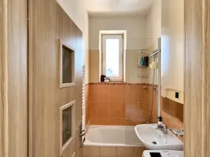Pronájem bytu 1+1, Krnov, Březinova, 40 m2