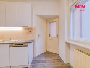 Prodej bytu 4+1, Cheb, Májová, 121 m2