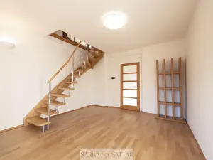 Pronájem bytu 3+kk, Praha - Smíchov, U Malvazinky, 83 m2