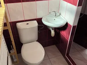 Pronájem bytu 1+1, Vrchlabí, Nám. Míru, 30 m2