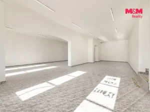 Prodej obchodního prostoru, Bruntál, nám. Míru, 550 m2
