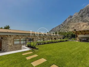 Prodej vily, Makarska, Chorvatsko, 208 m2