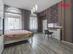 Prodej činžovního domu, Karlovy Vary, nábřeží Jana Palacha, 340 m2
