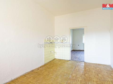 Prodej bytu 3+1, Krnov - Pod Bezručovým vrchem, K Lesu, 76 m2