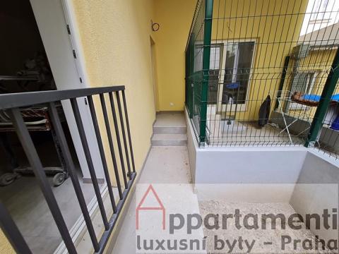 Prodej bytu 1+kk, Praha - Smíchov, Plzeňská, 36 m2