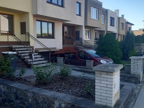 Prodej rodinného domu, Moravany, 270 m2