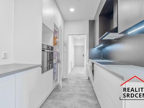 Pronájem bytu 2+kk, Opava, Otická, 42 m2